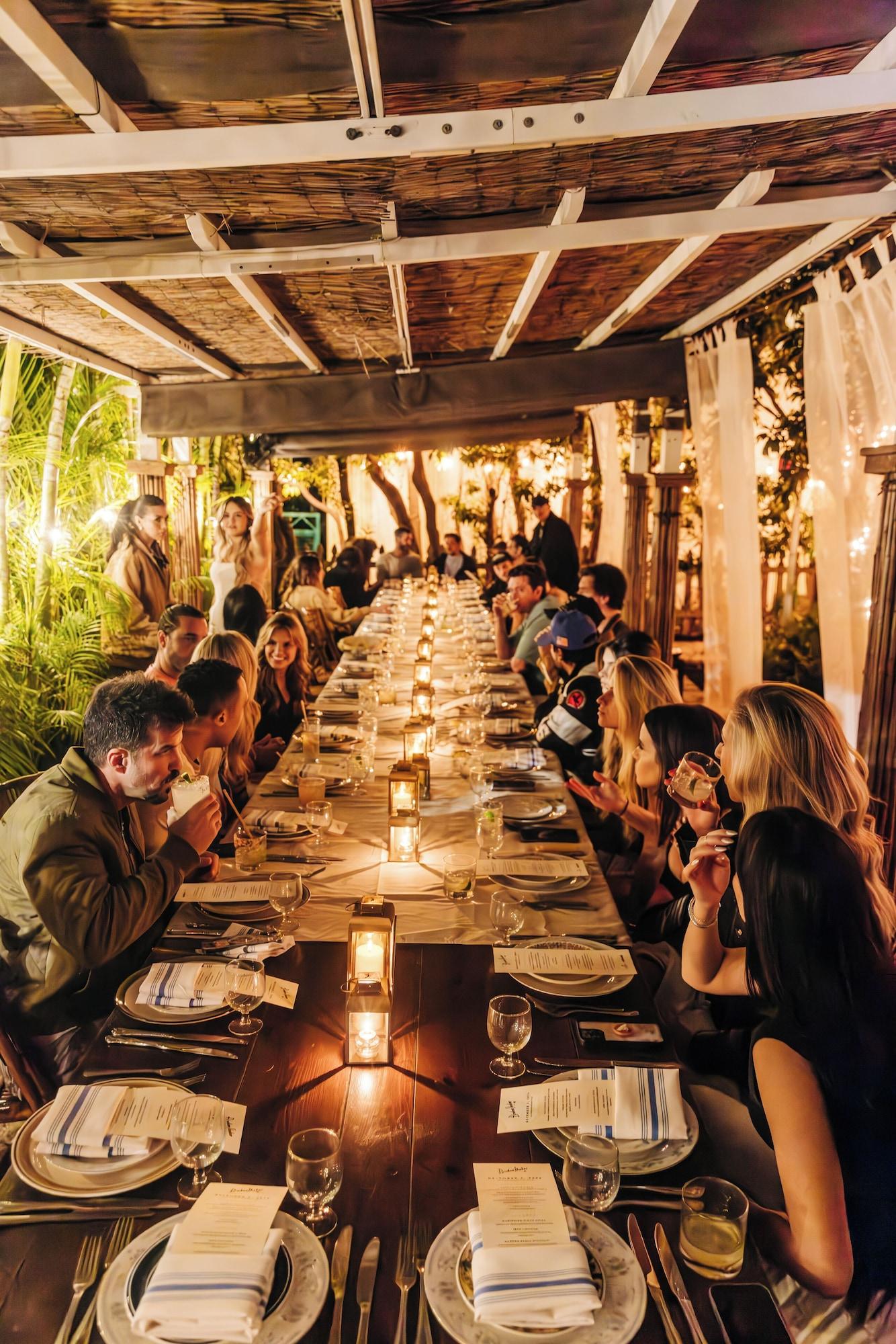 Restaurant Freehand Miami