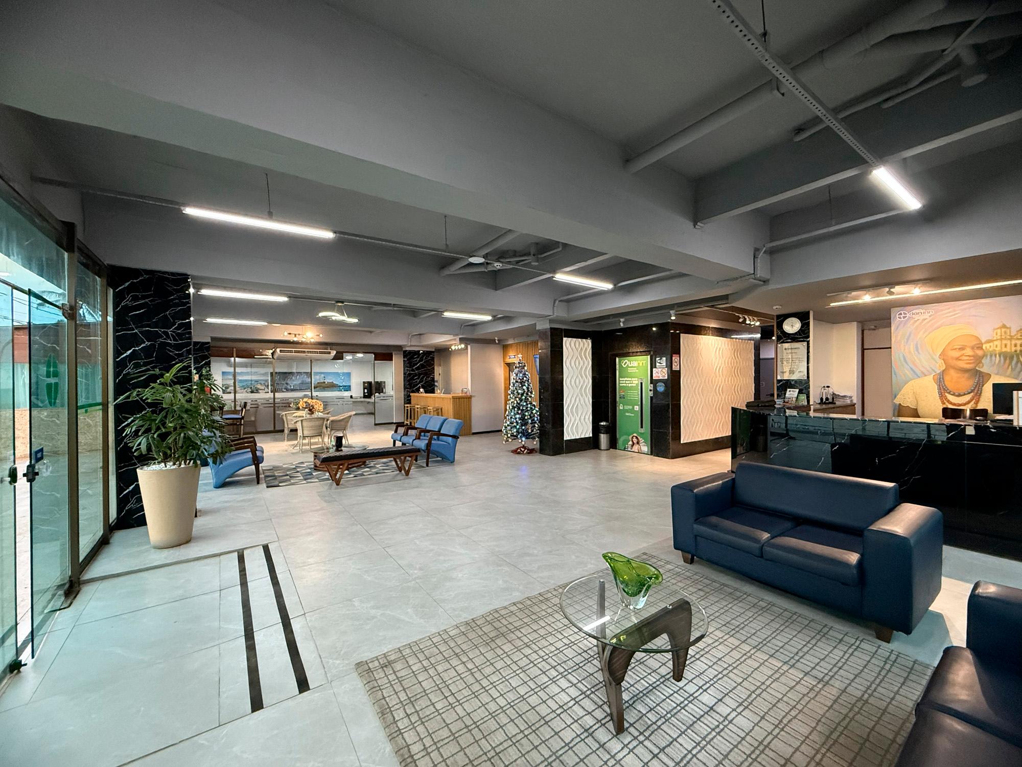 Vista do lobby Dan INN Express Salvador By Nacional Inn