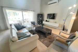 Renta temporal - ELEGANT DREAM VILLA - 5 minutes from Palm Beach