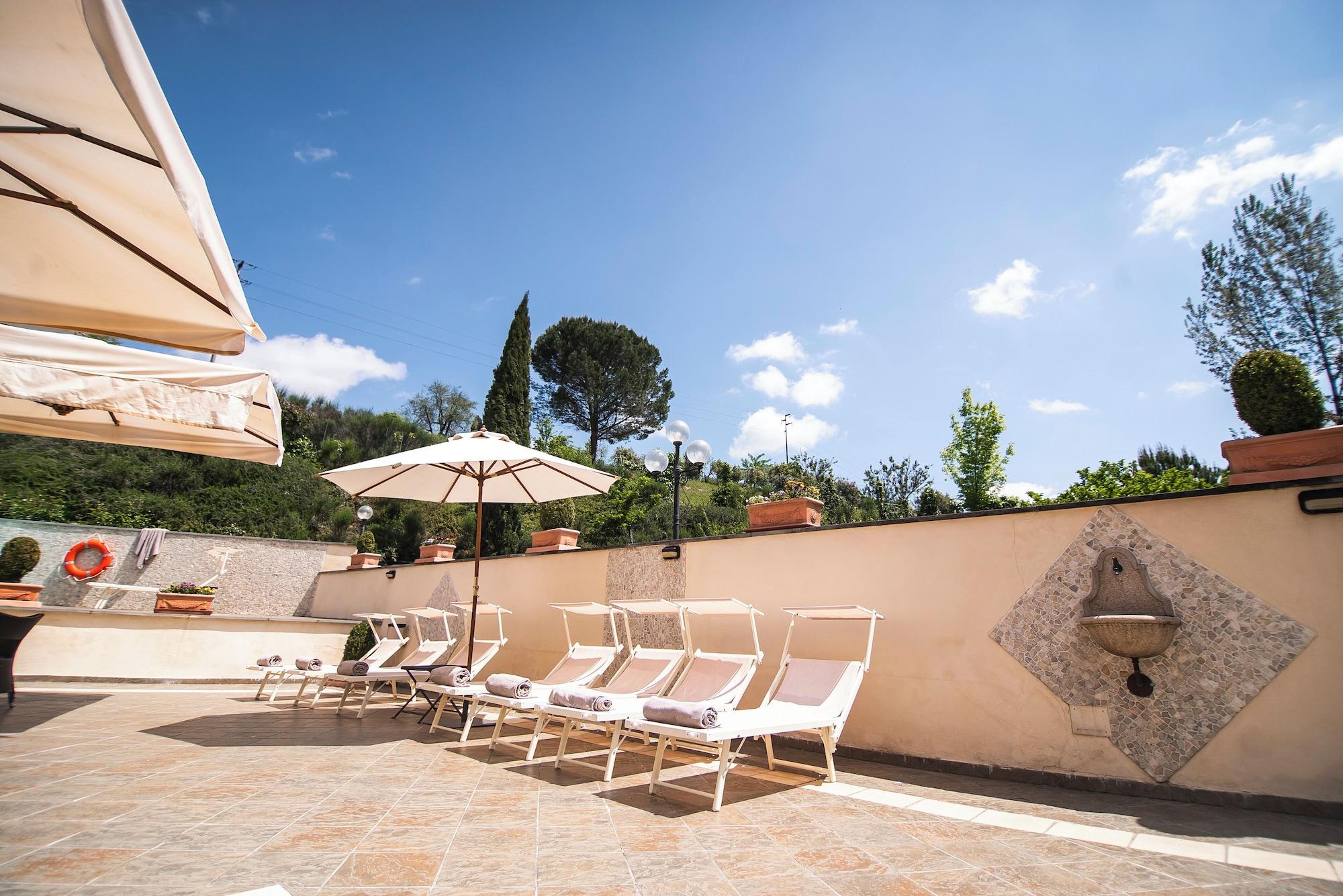 Vista Exterior Hotel La Colonna