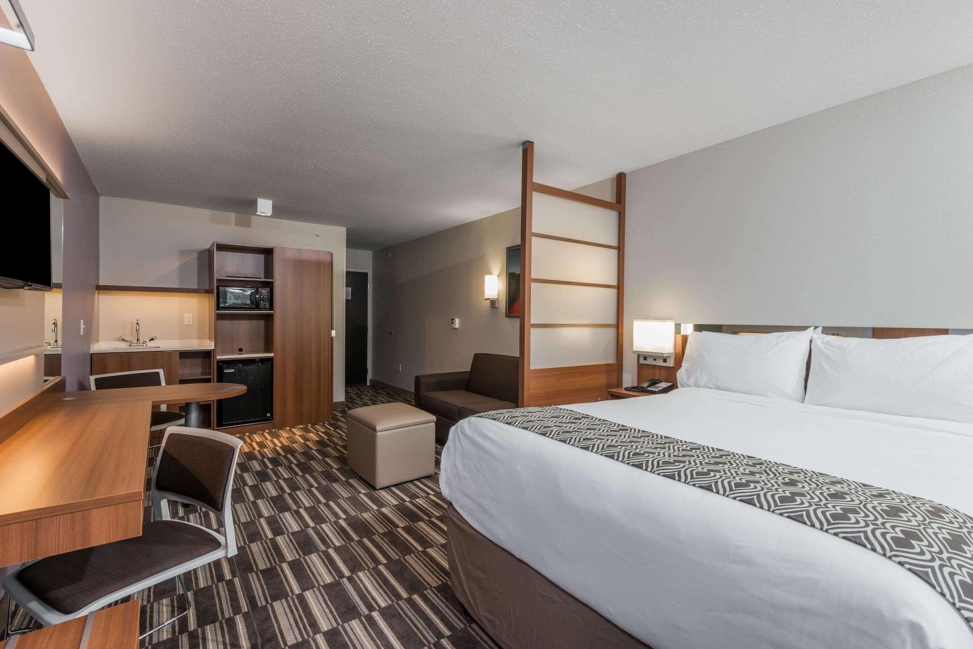 Habitación Microtel Inn & Suites By Wyndham Altoona