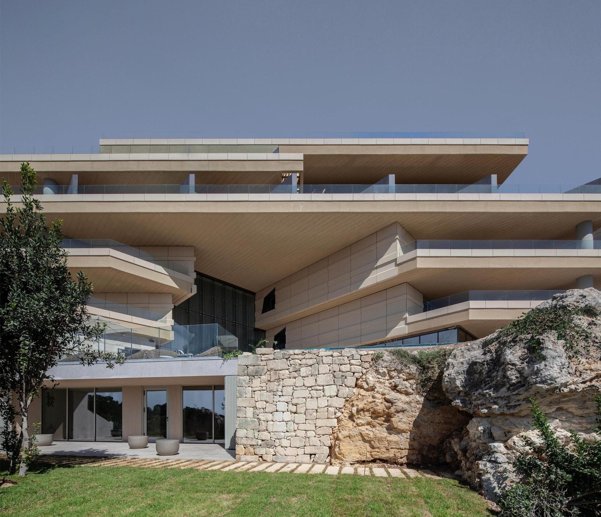 Vista Exterior Verdala Wellness Hotel AX Privilege - Adults Only