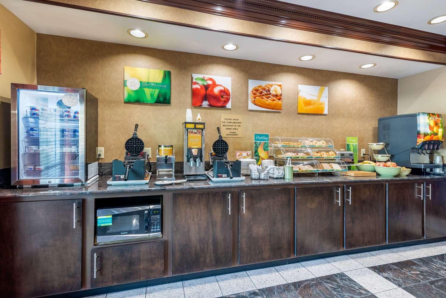 Restaurant Comfort Inn & Suites Cincinnati Uptown Clifton