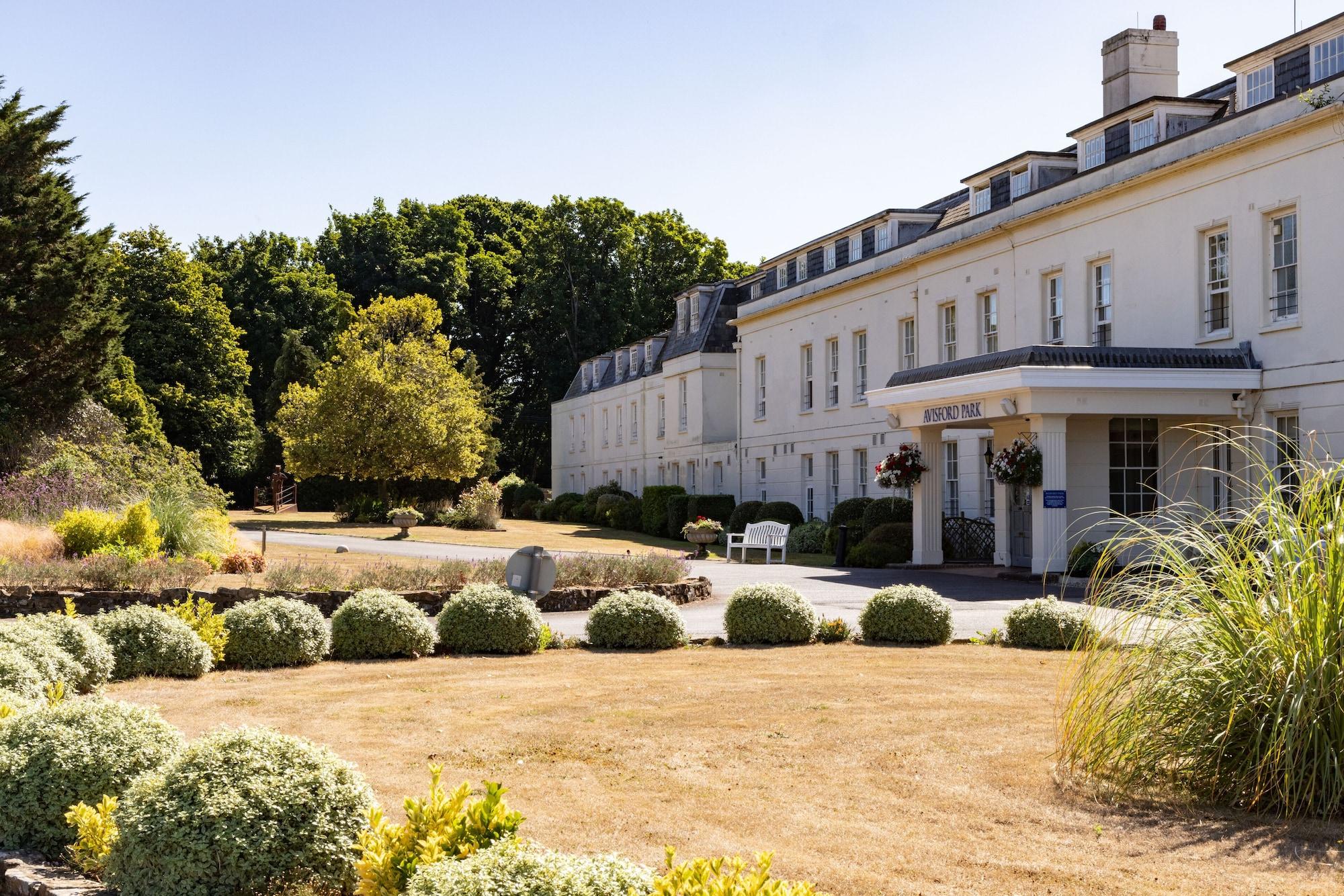 Vista Exterior Avisford Park Hotel