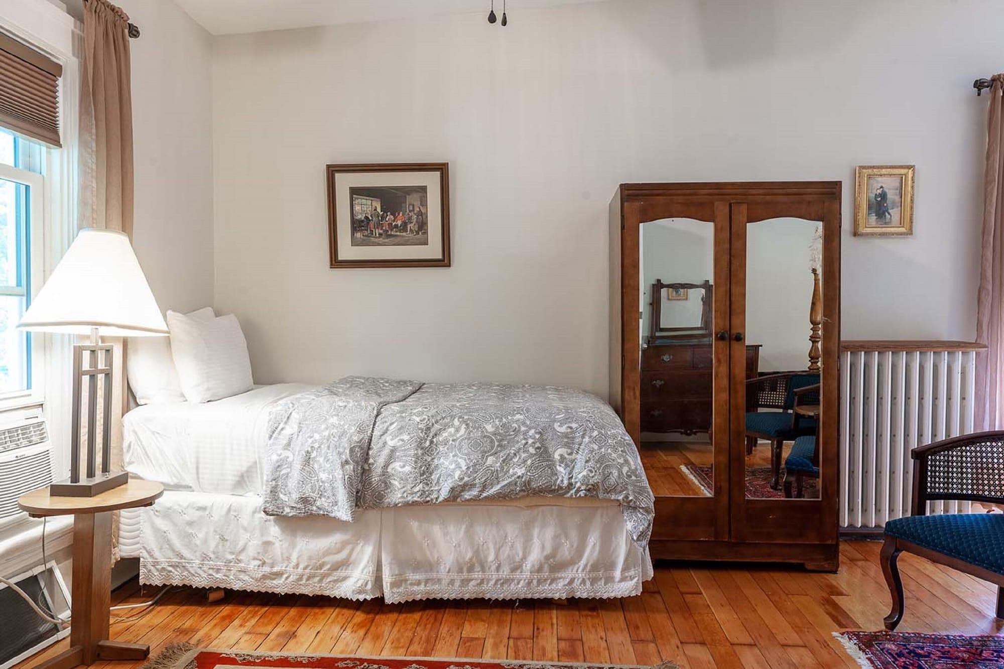 Habitación Stone Maiden Inn