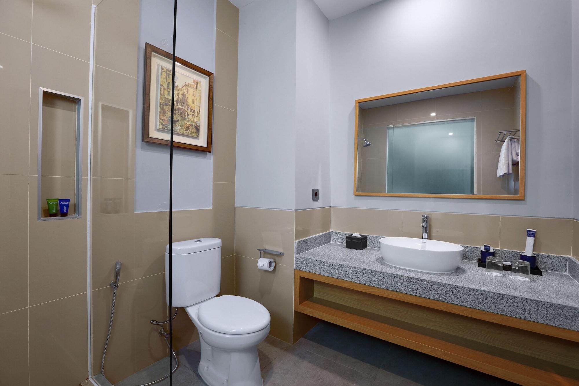 Equipamiento de Habitación Aston Mojokerto Hotel & Conference Center