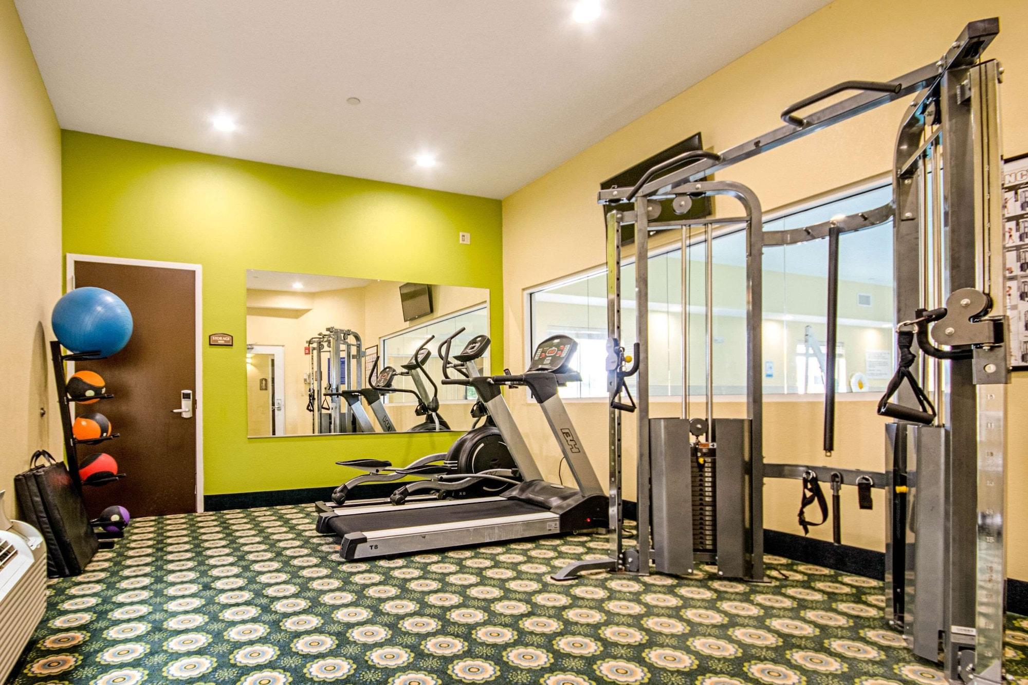 Gimnasio Quality Inn & Suites Glenmont - Albany South
