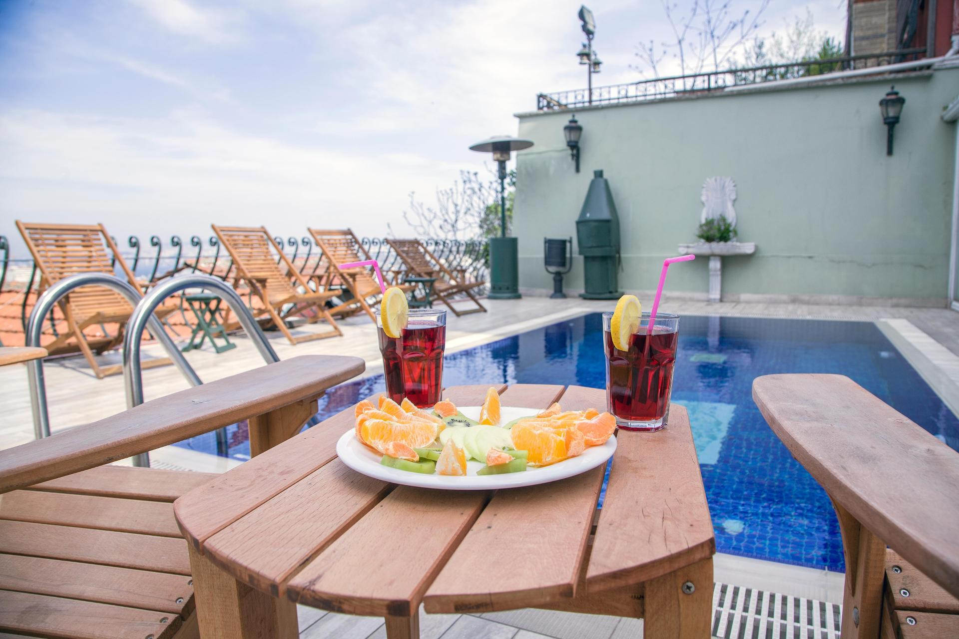 Vista Exterior HHK Hotel