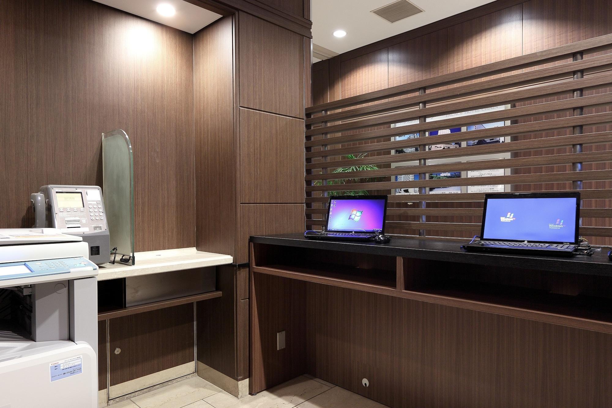 Centro de Negocios Palace Hotel Omiya