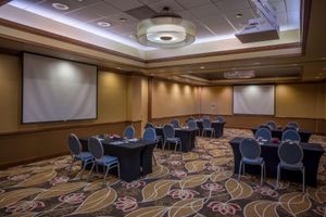 Alojamiento - DoubleTree by Hilton Asheville - Biltmore