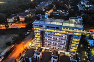 Alojamiento - Glam Hotel Nairobi, Near Westgate Mall, Westlands