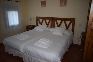 Alquiler Vacacional - RURAL HOUSE LAS NAVILLAS IN THE HEART OF THE MOUNTAINS OF TOLEDO