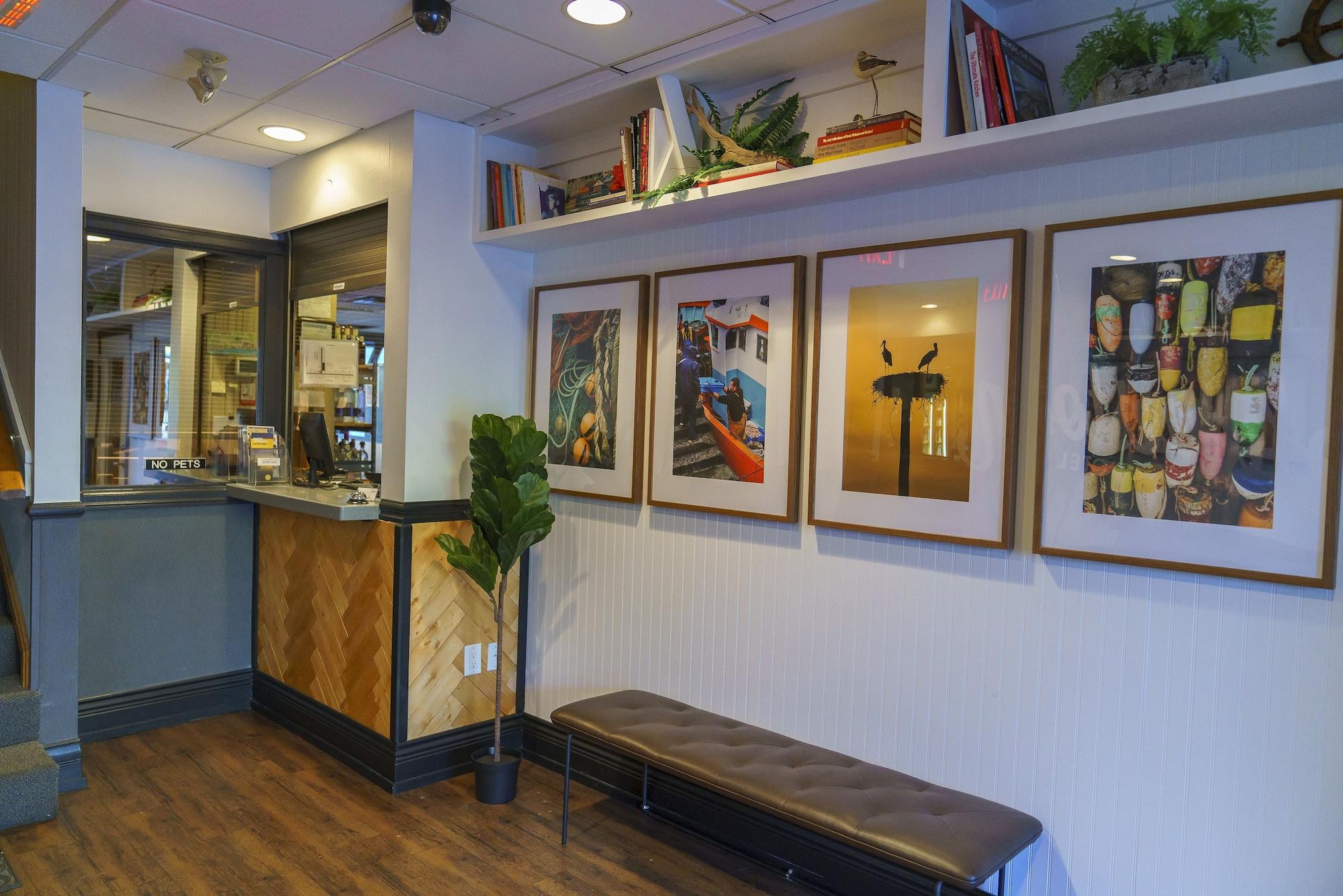 Vista Lobby The Steveston Cafe & Hotel