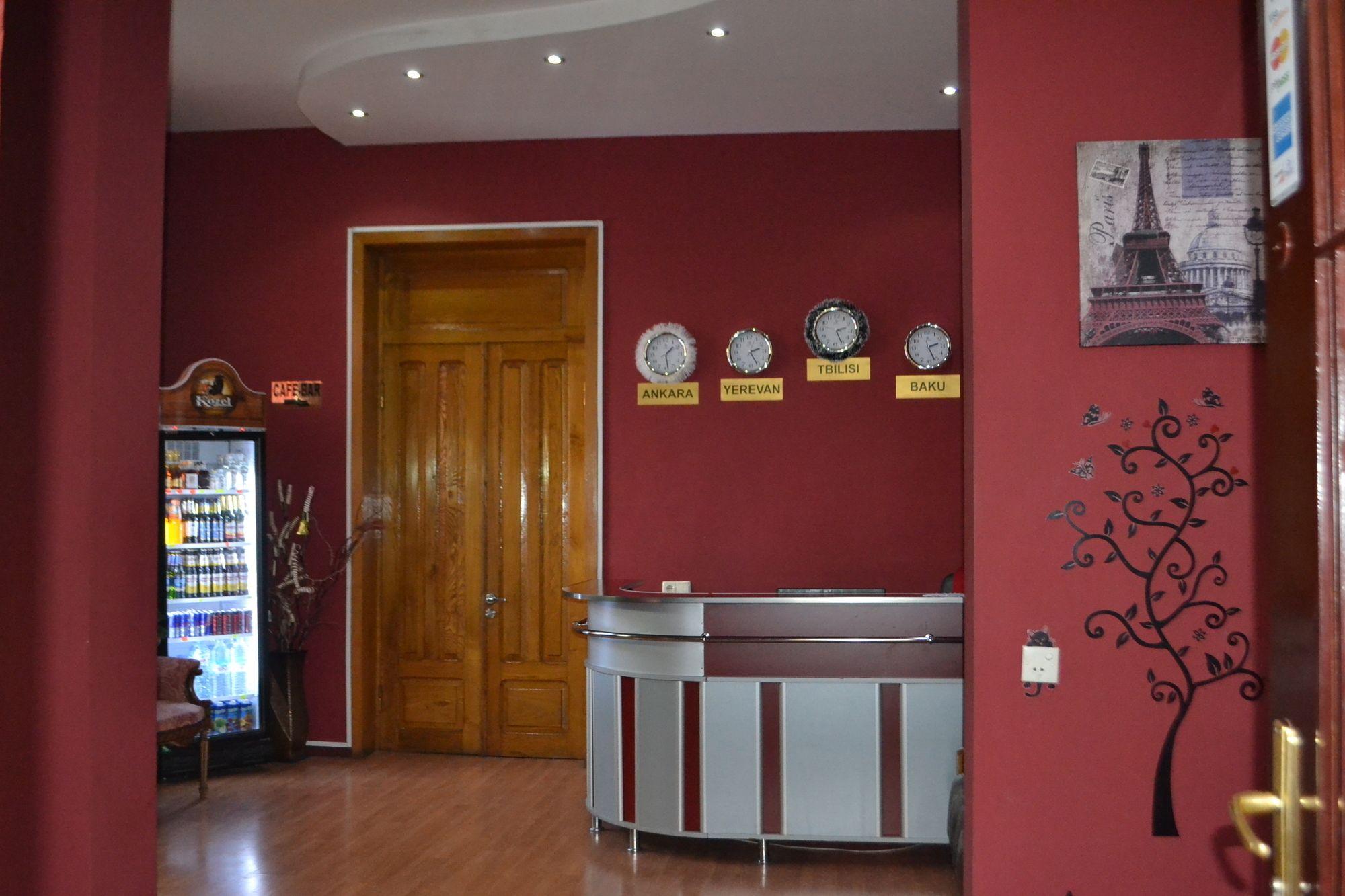 Vista Lobby Hotel Europa