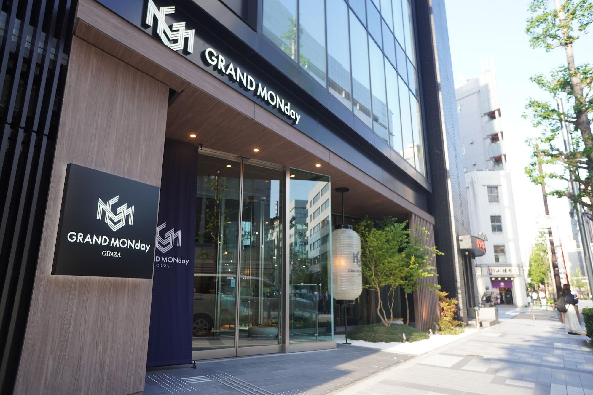 Varios GRAND MONday GINZA