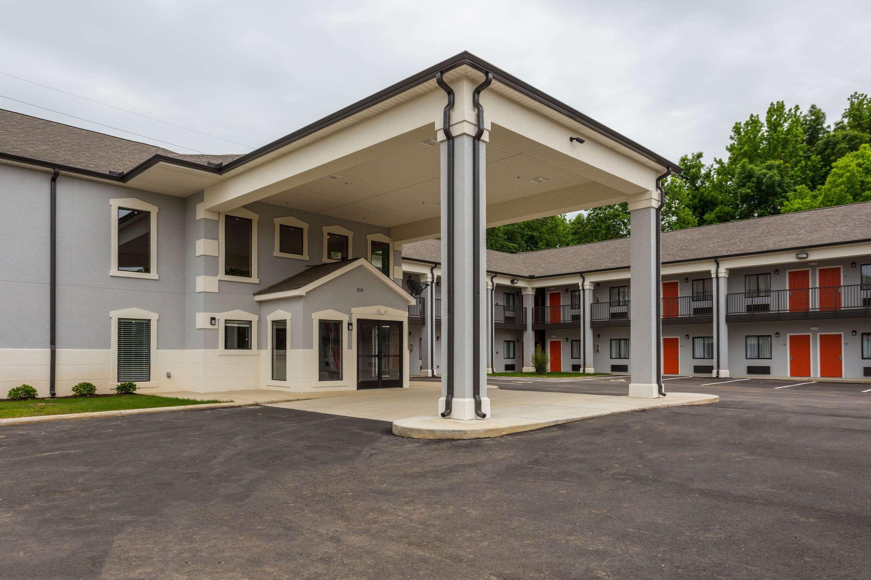 Varios Econo Lodge Forrest City I-40