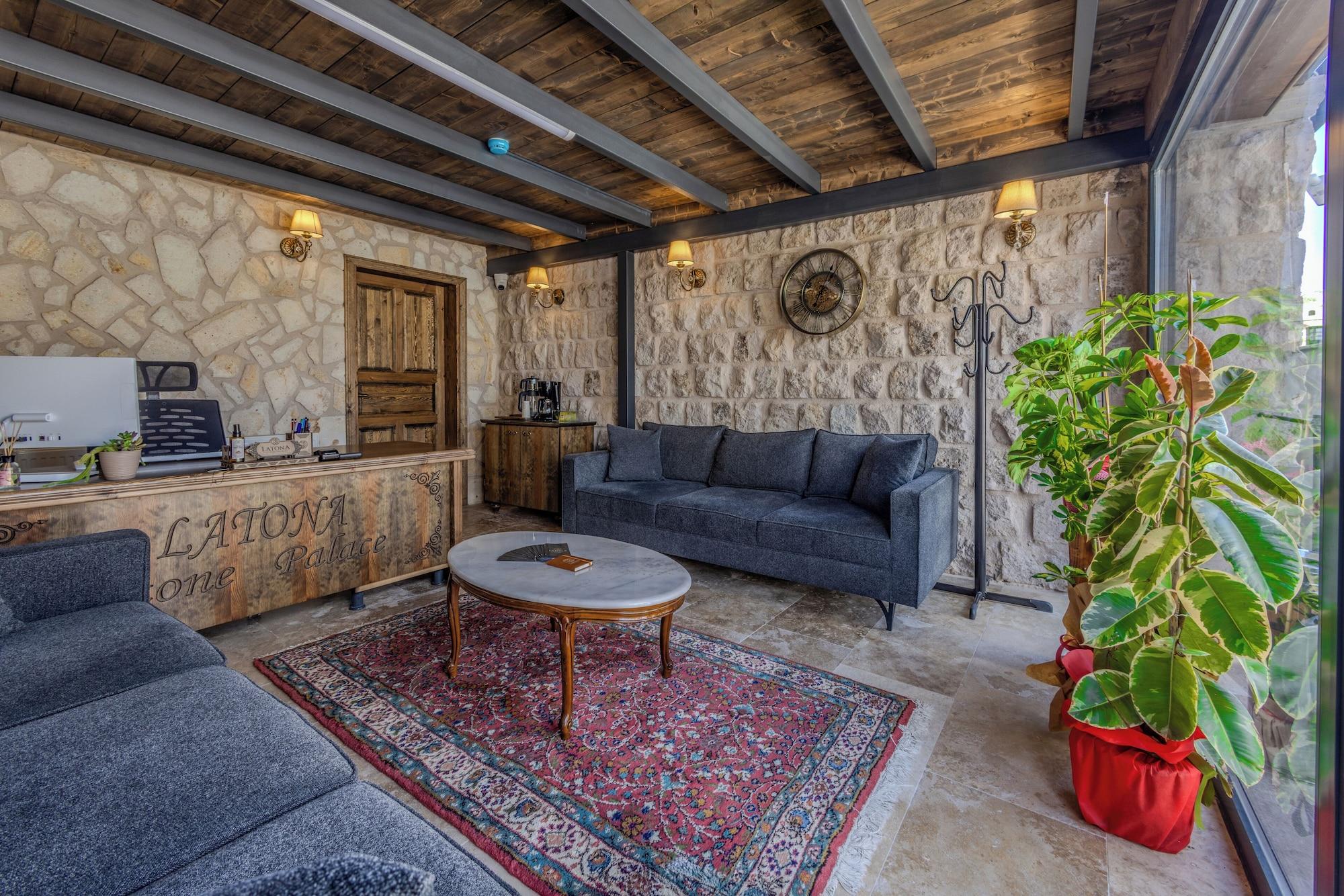 Vista Lobby Latona Stone Palace