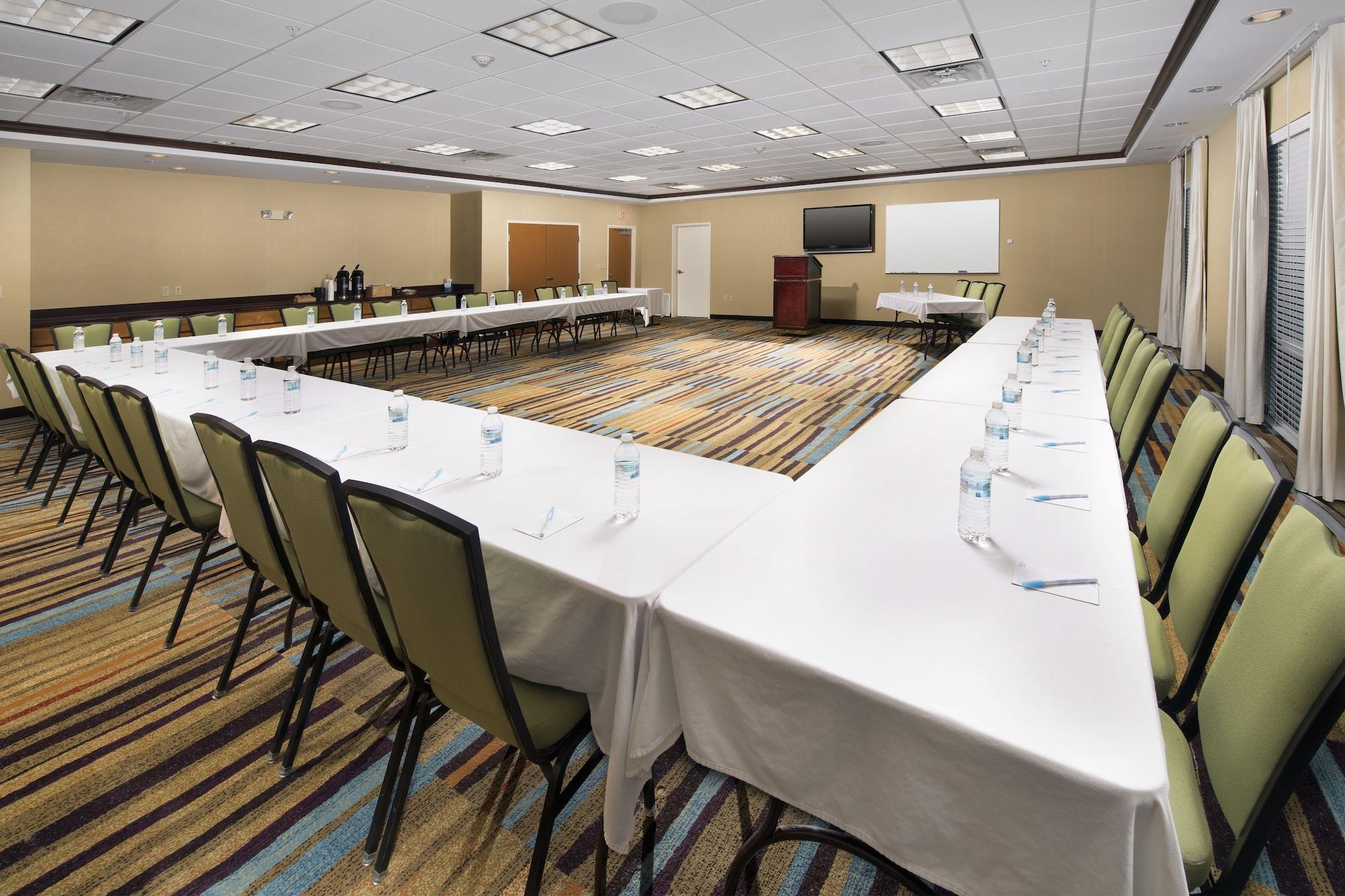 Sala de Reuniones Fairfield Inn & Suites Weatherford