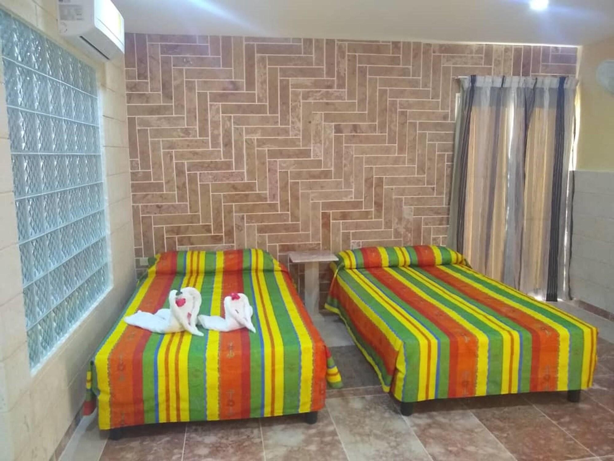 Varios Hostal Los Mangos