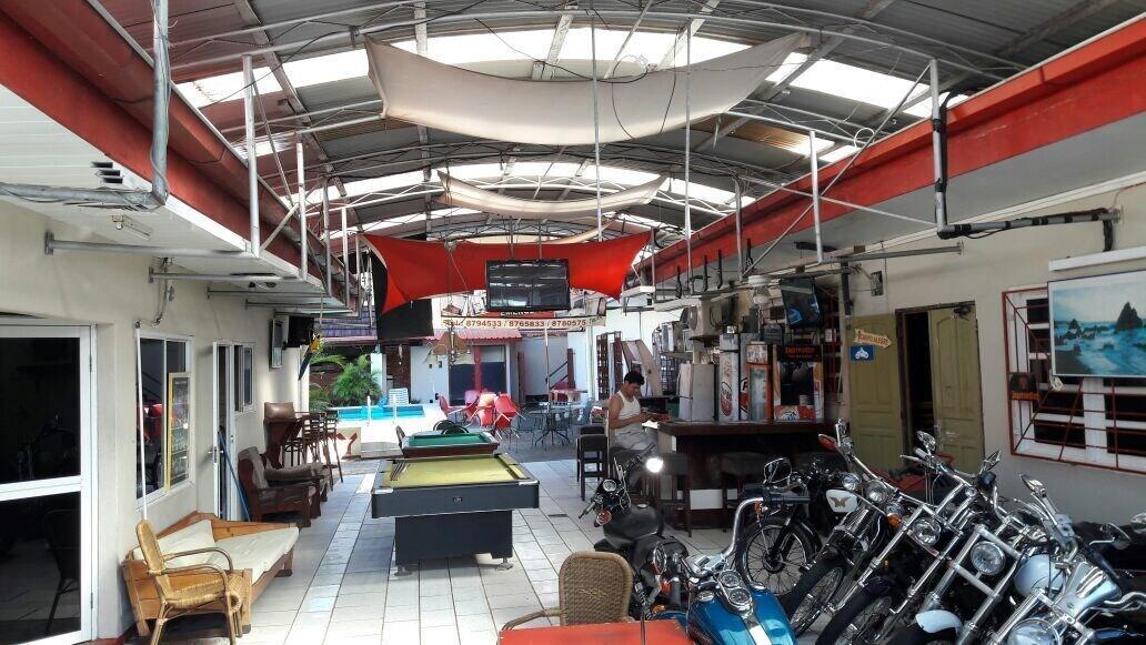 Instalaciones Recreativas Hotel Bar Emergency 911