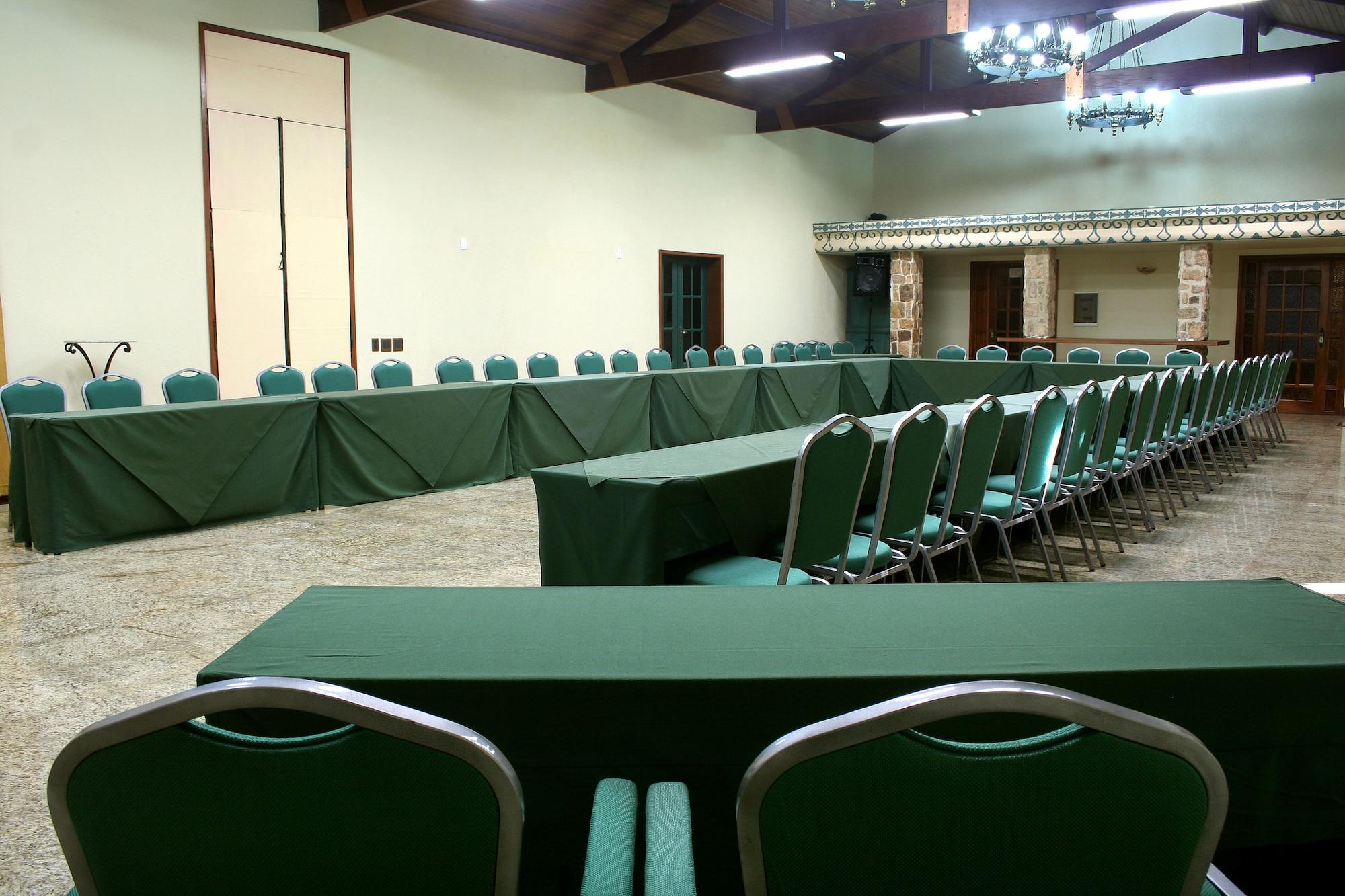 Sala de Reuniones Hotel Caminhos de Itaipava