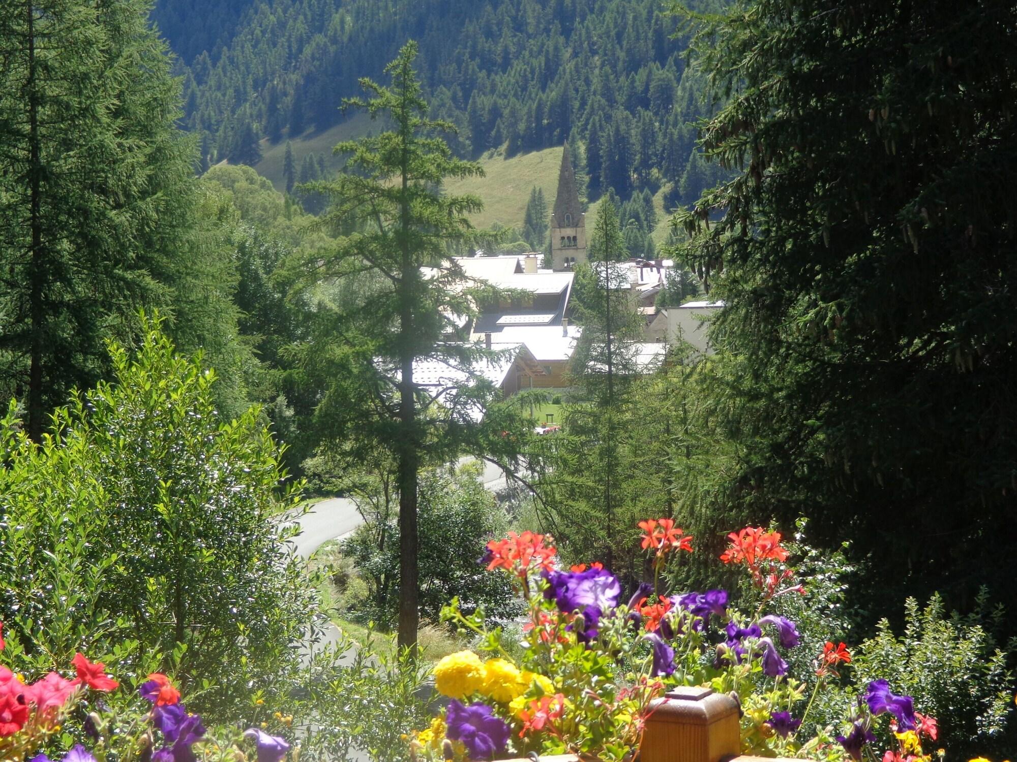 Vista Exterior Gîte L'ancolie Bleue