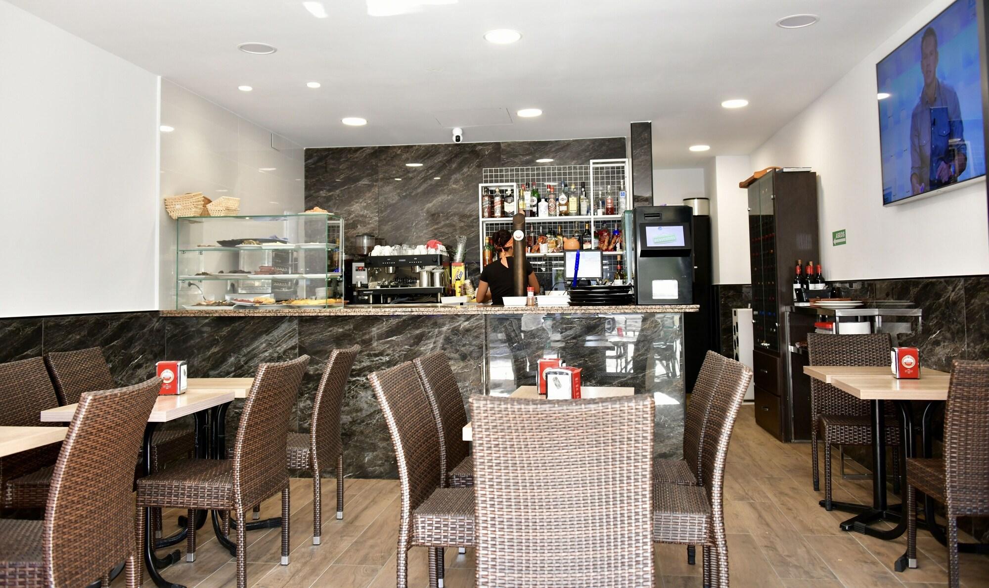 Restaurant Hostal Garden Rous