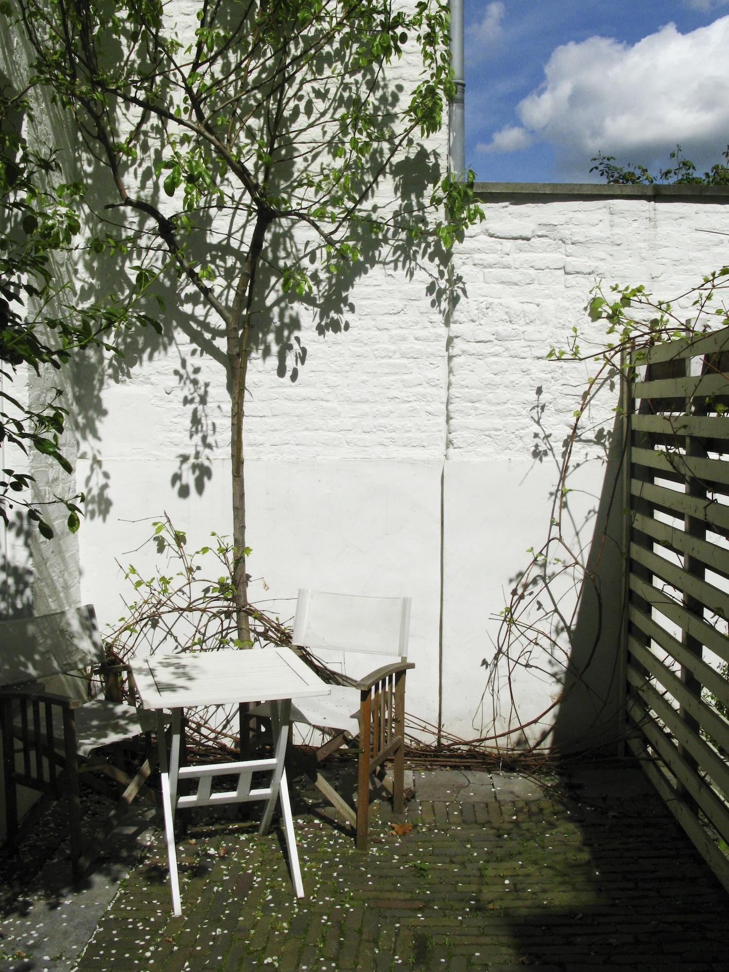 Vista Exterior Trash Deluxe