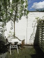 Alojamiento - Trash Deluxe