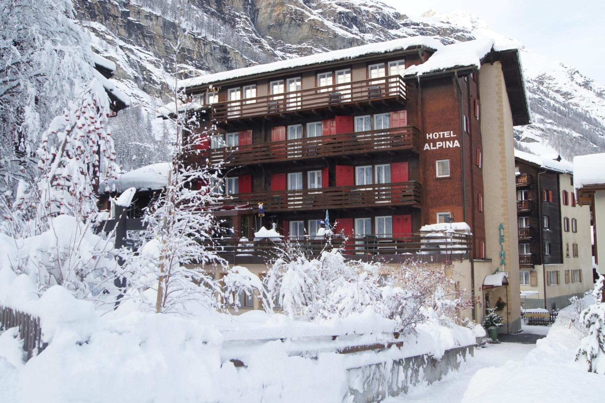 Varios Hotel Alpina