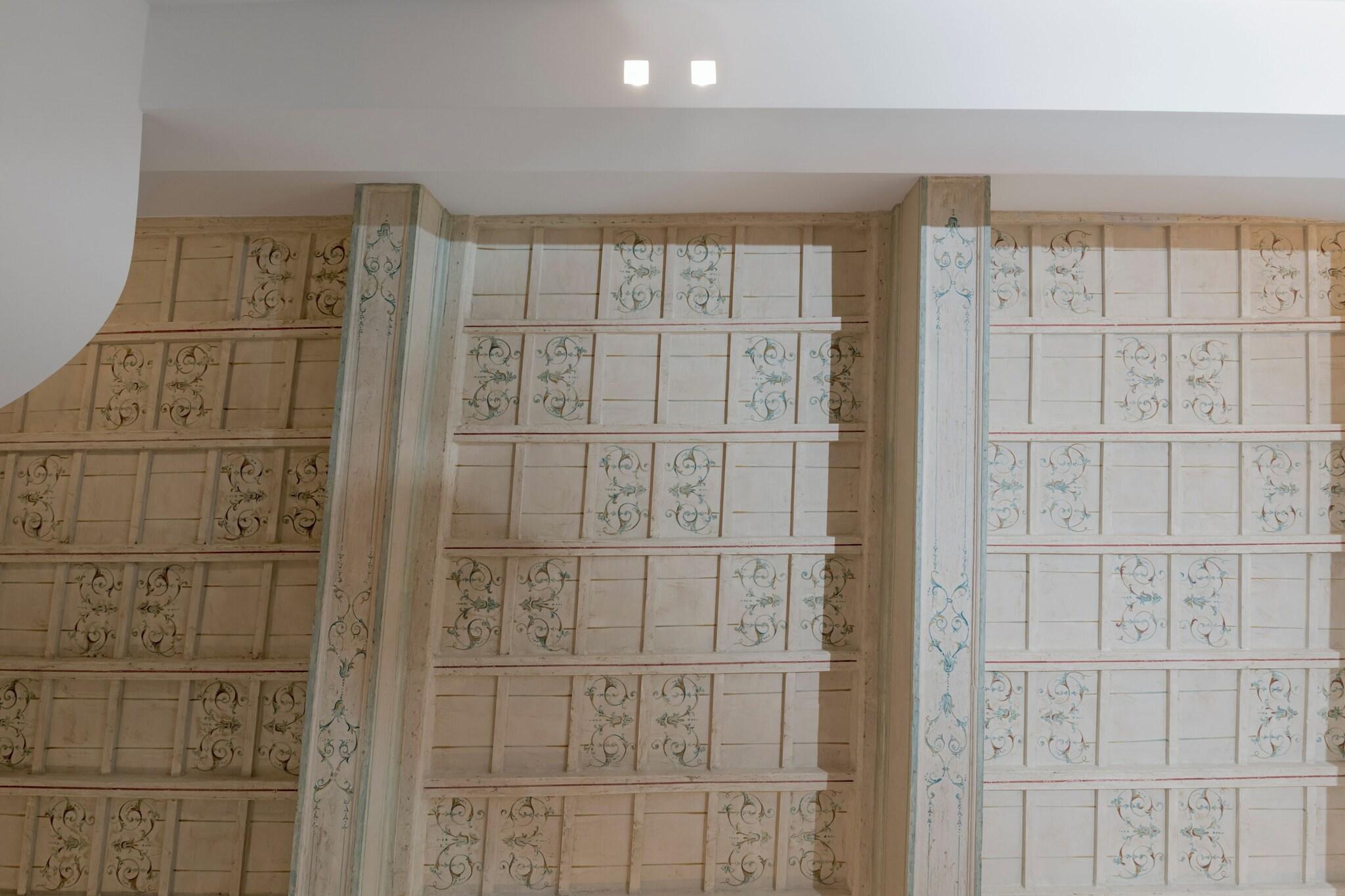 Vista Lobby Navona Style