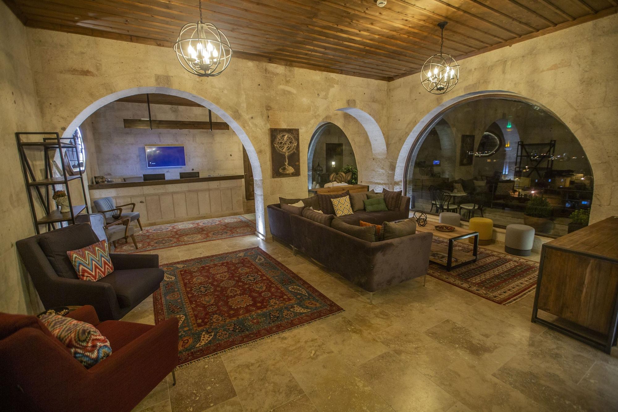 Vista Lobby Nino Cave Suites
