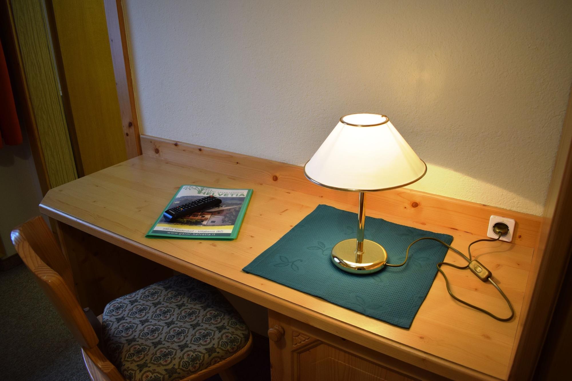 Set de Habitación Garni Appartements Helvetia