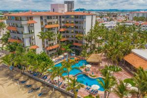 Alojamiento - Luna Palace Hotel and Suites