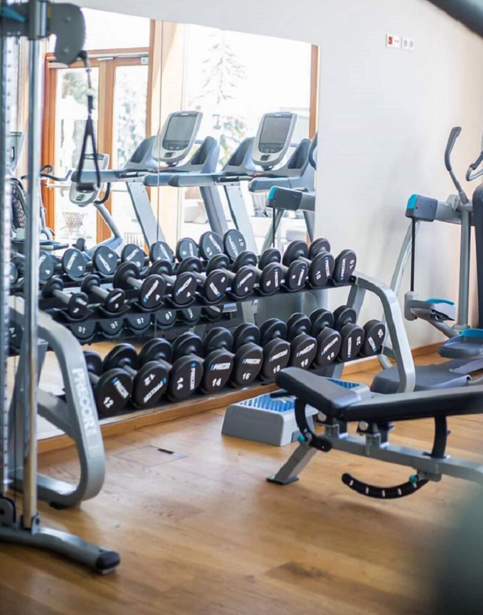 Gimnasio NIDUM - Casual Luxury Hotel