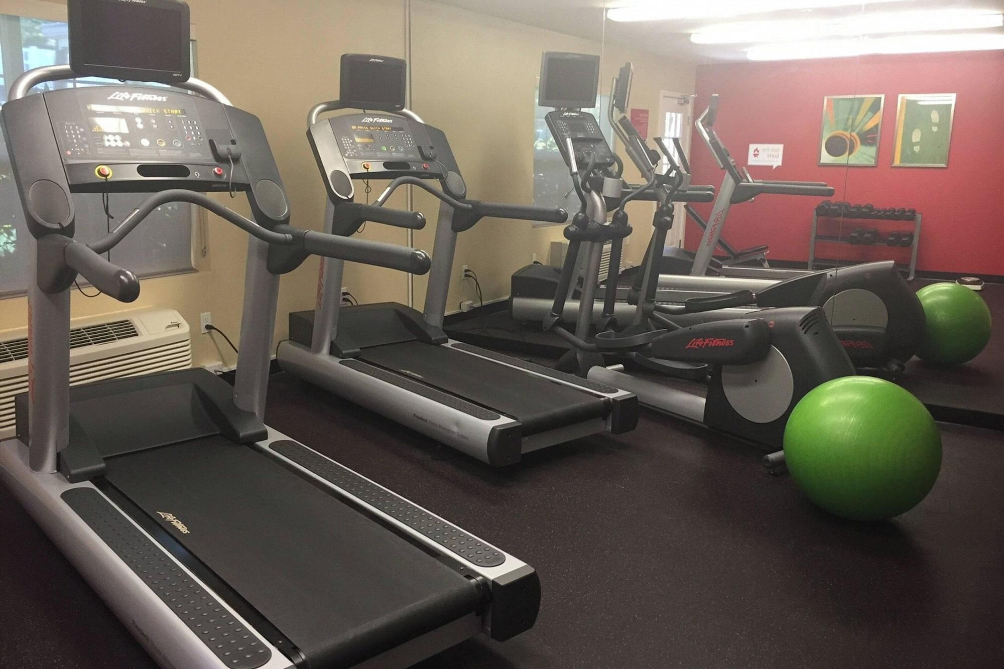Gimnasio TownePlace Suites by Marriott Seattle Everett/Mukilteo