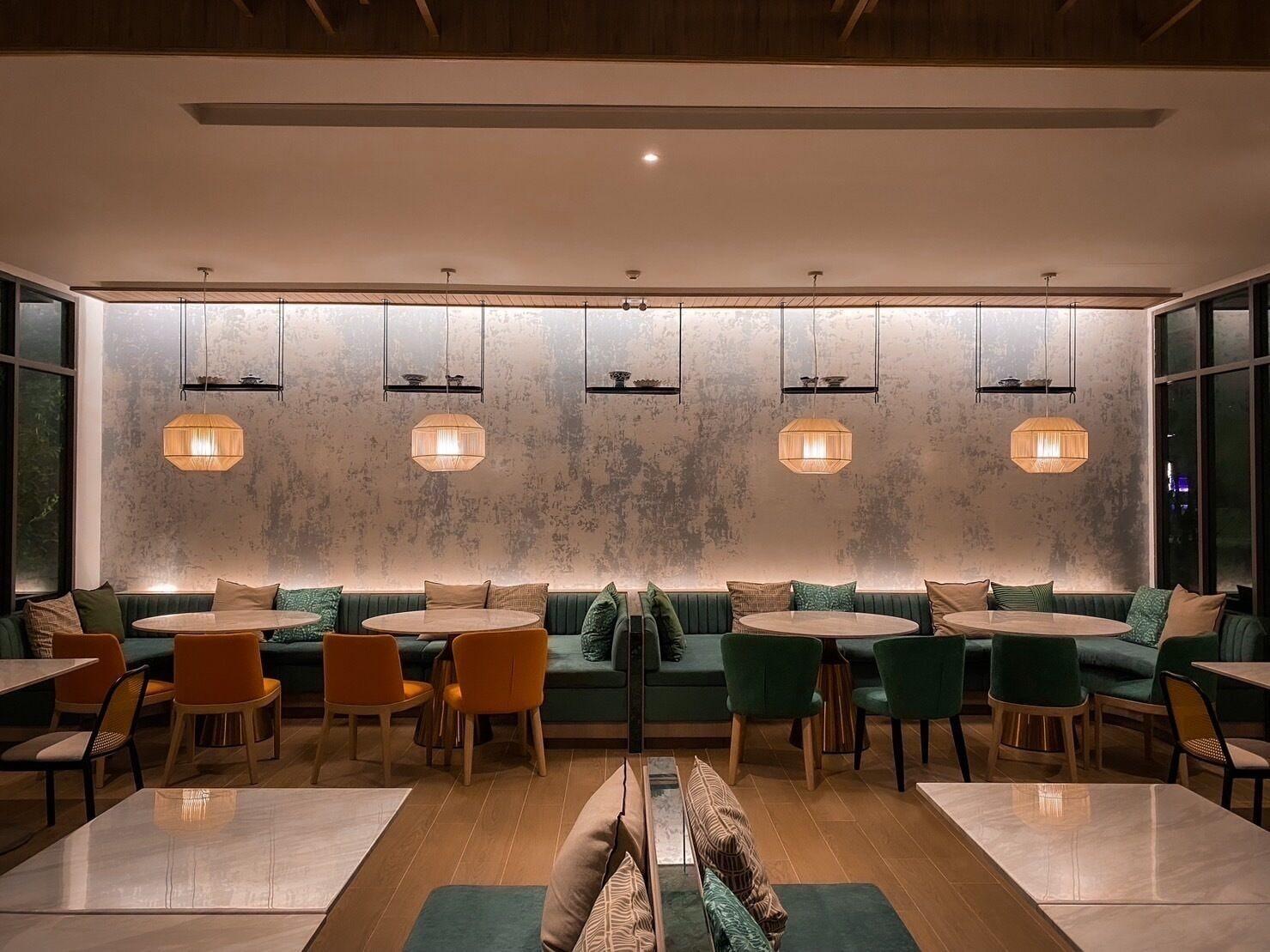 Restaurant The Quarter Chaophraya by UHG