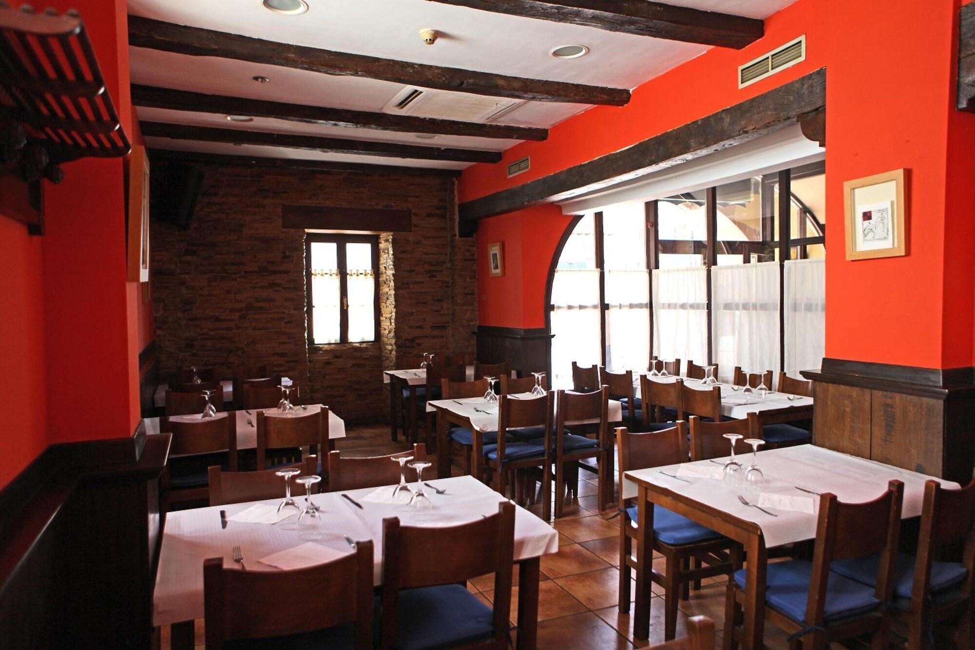 Restaurant Hostal Trinkete Antxitonea
