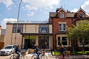 Alojamiento - YHA Cambridge - Hostel