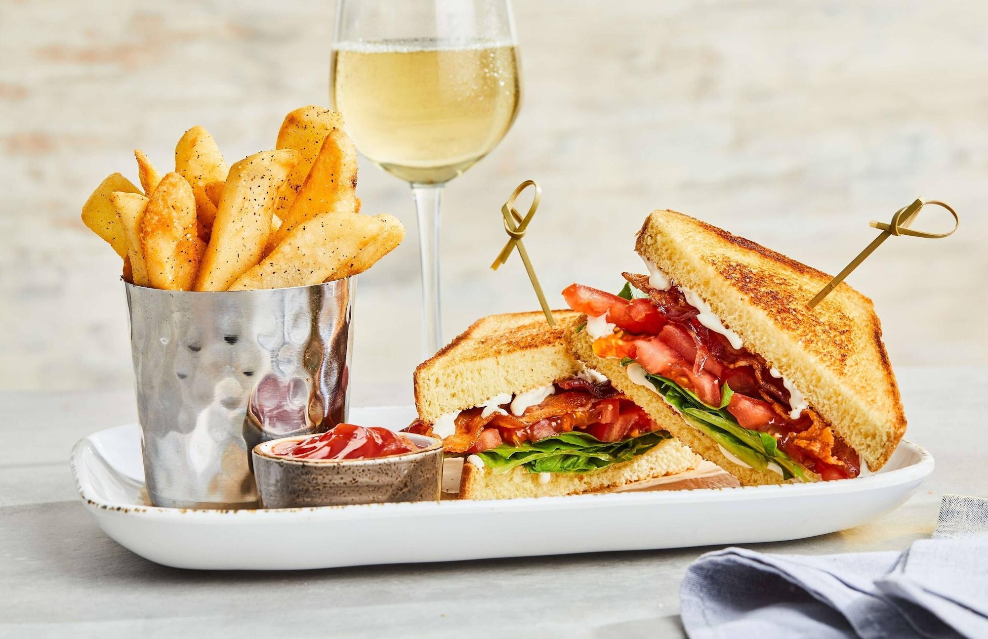 Restaurant Courtyard by Marriott Houston Intercontinental Airport