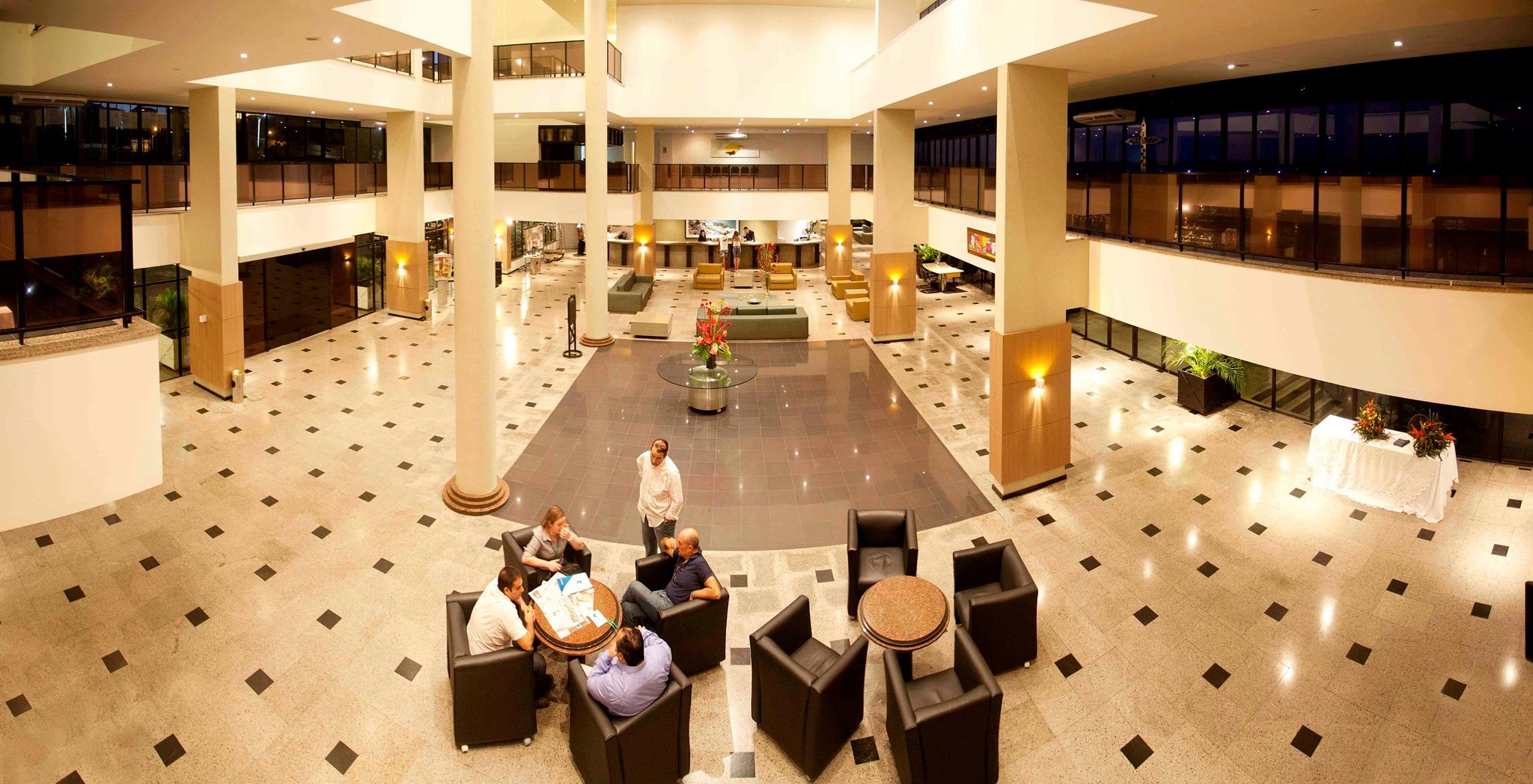 Vista Lobby Marina Park