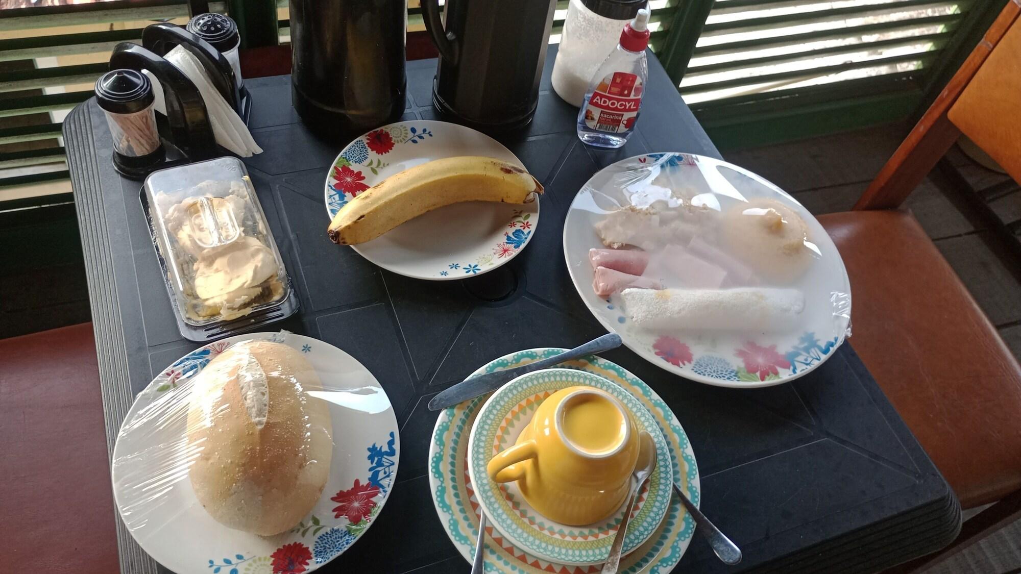 Restaurant hostel lb