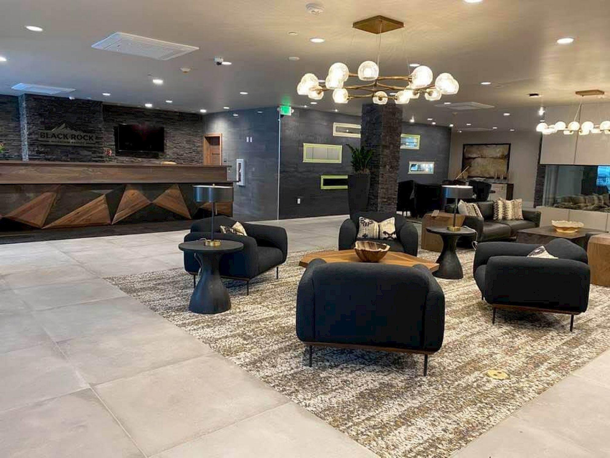 Vista Lobby Black Rock Mountain Resort