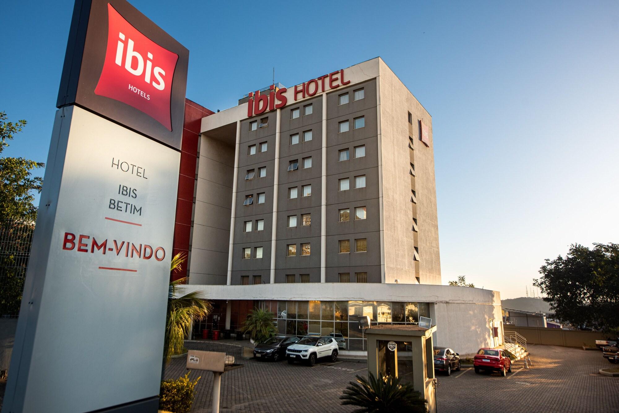 Vista Exterior ibis Betim