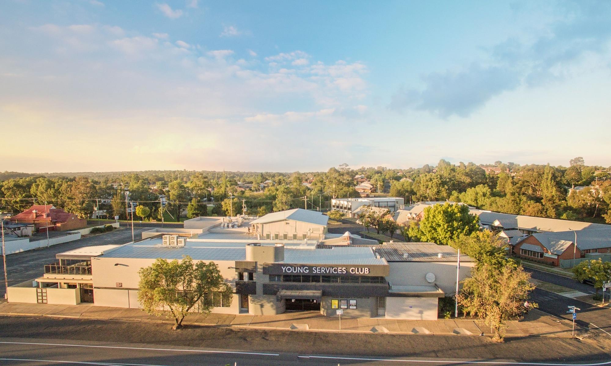 Vista Exterior Young Federation Motor Inn