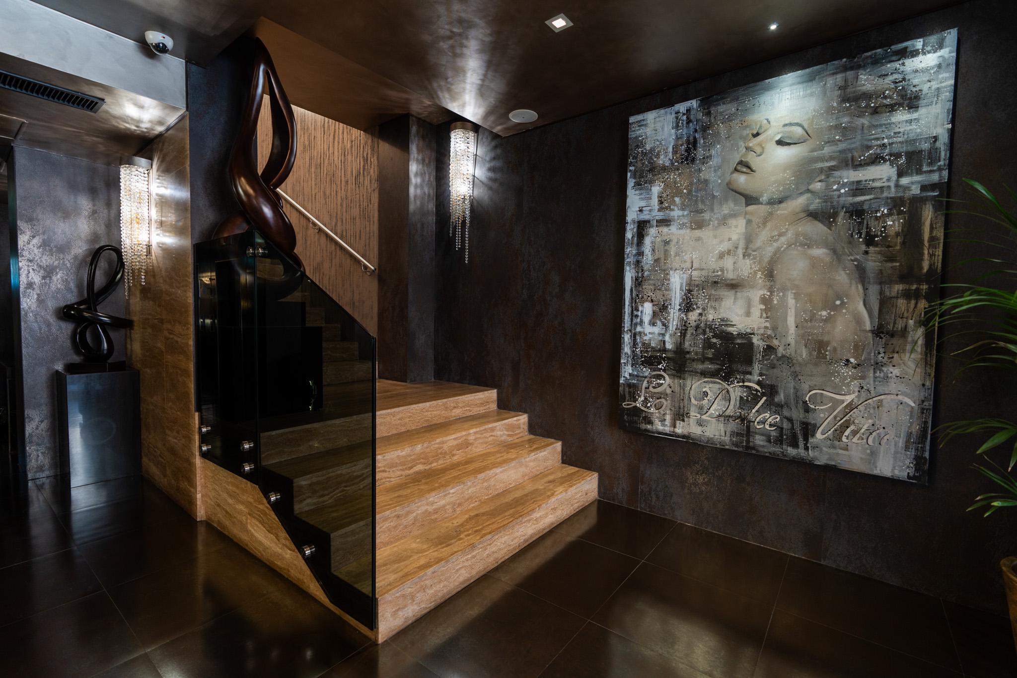 Vista Exterior Divina Luxury Hotel