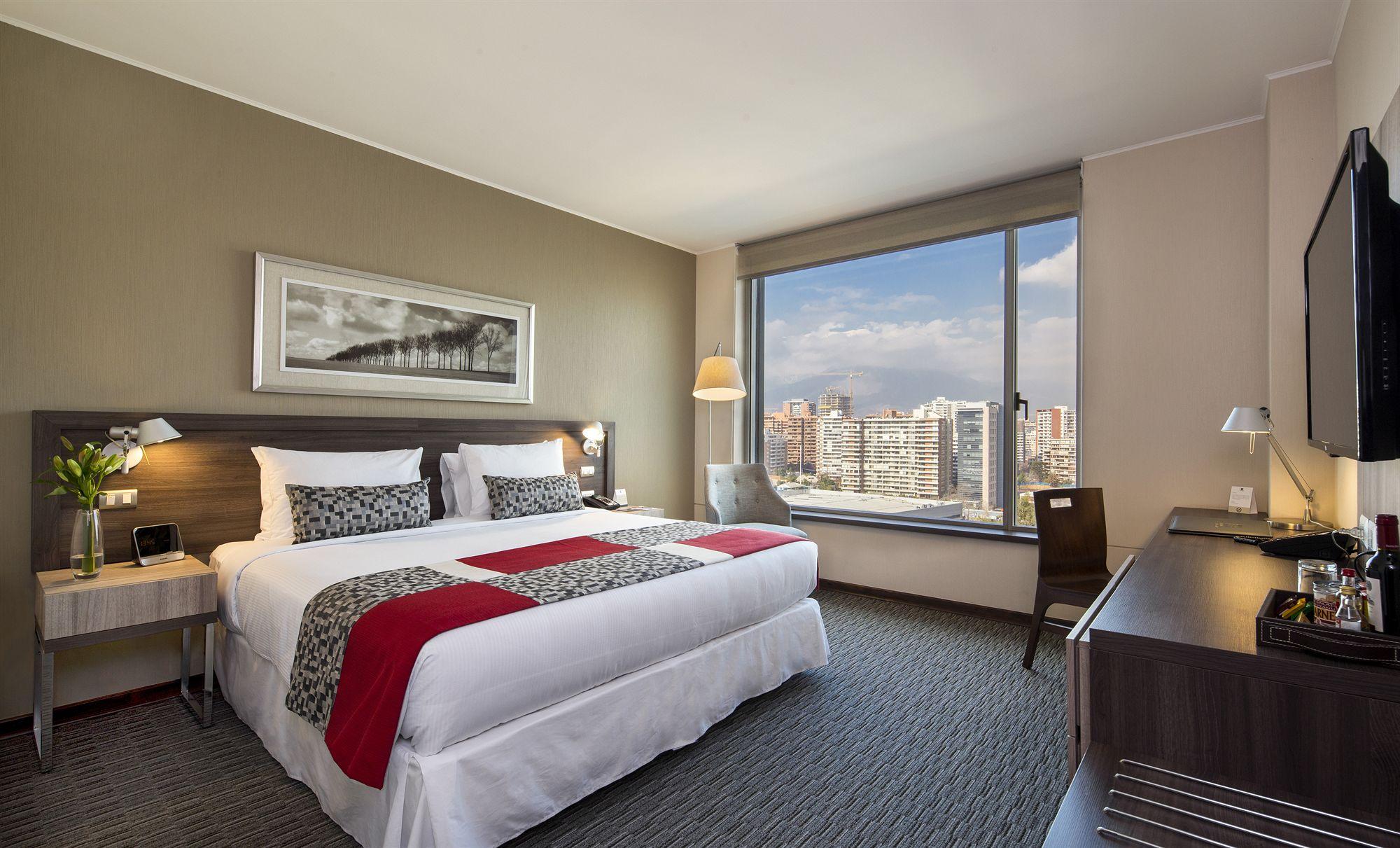Habitación Radisson Blu Plaza El Bosque Santiago