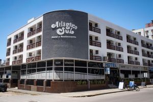Alojamiento - Atlântico Sul Hotel