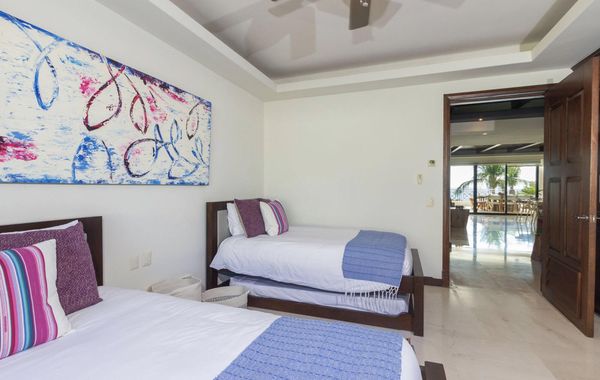 Punta Mita Beachfront 5* Luxury•Incredible VIEWS•PREMIER Membrsp. Golf Cart - Hoteles con desayuno en Punta de Mita, Nayarit
