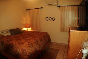 Renta temporal - Pescadero Palace 1BR Ground Floor Casita w/swimming pool, Jacuzzi, on the beach!